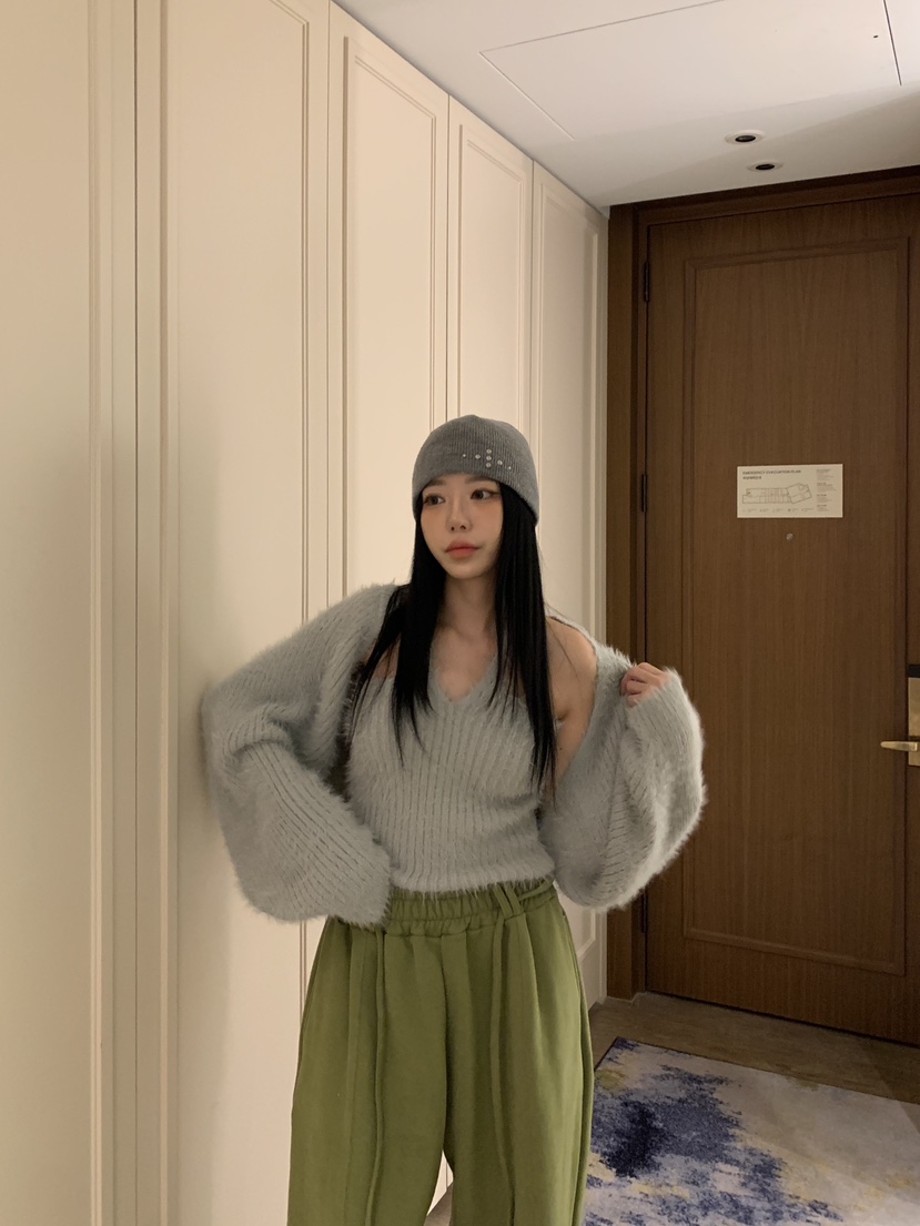 BADCALM東大門㊣直郵女裝新品時尚熱賣人氣真品25秋冬針織衫BADCALM針織衫