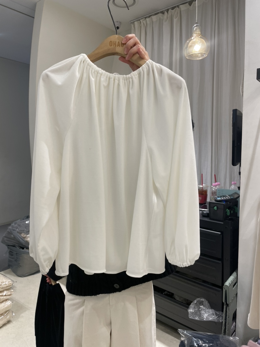 OHAO東大門㊣代購女士新款推薦人氣熱賣25秋冬襯衫蕾絲衫天鵝絨OHAO/HA MONG襯衫/蕾絲衫圖色2