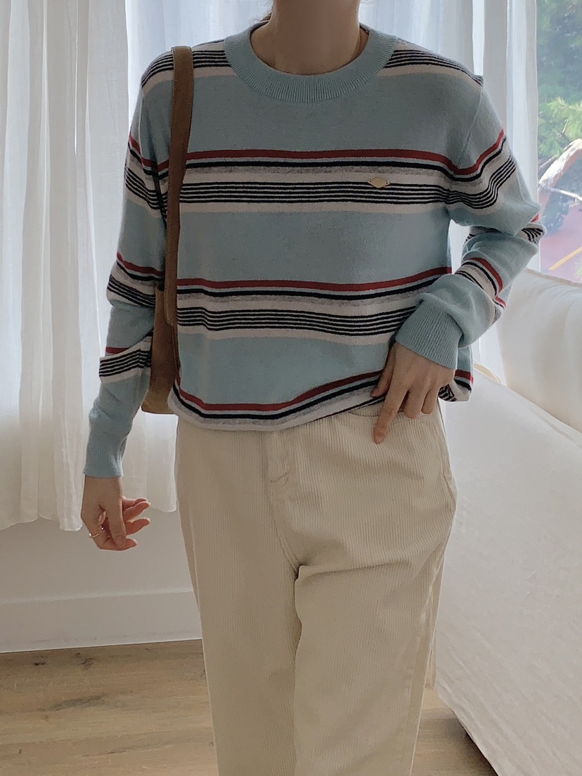 FORMSTUDIO韓國代購㊣女士新款人氣真品推薦針織衫單排扣圓領FORMSTUDIO針織衫