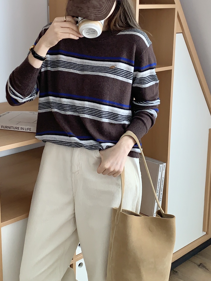 FORMSTUDIO韓國代購㊣女士新款人氣真品推薦針織衫單排扣圓領FORMSTUDIO針織衫