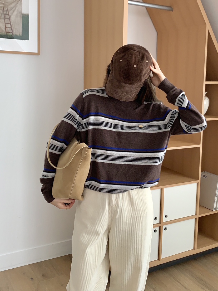 FORMSTUDIO韓國代購㊣女士新款人氣真品推薦針織衫單排扣圓領FORMSTUDIO針織衫圖色2