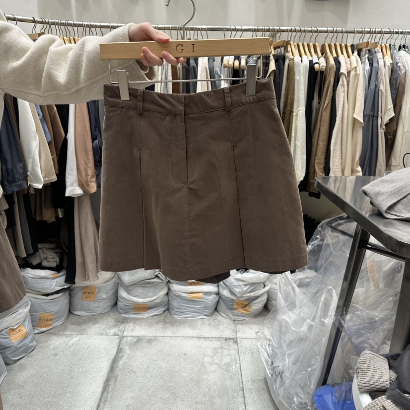 G.I-L東大門㊣代購女裝新款25秋冬休閑人氣熱賣裙褲燈心絨G.I-L裙褲