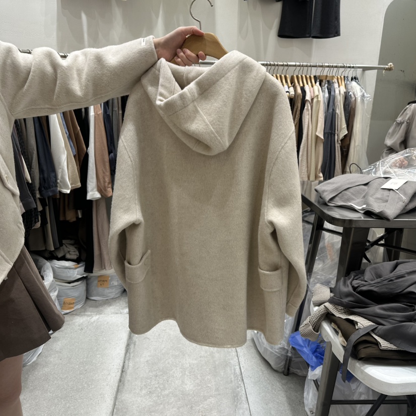 G.I-L東大門㊣代購女裝新品真品推薦人氣熱賣短款大衣人字形G.I-L短款大衣