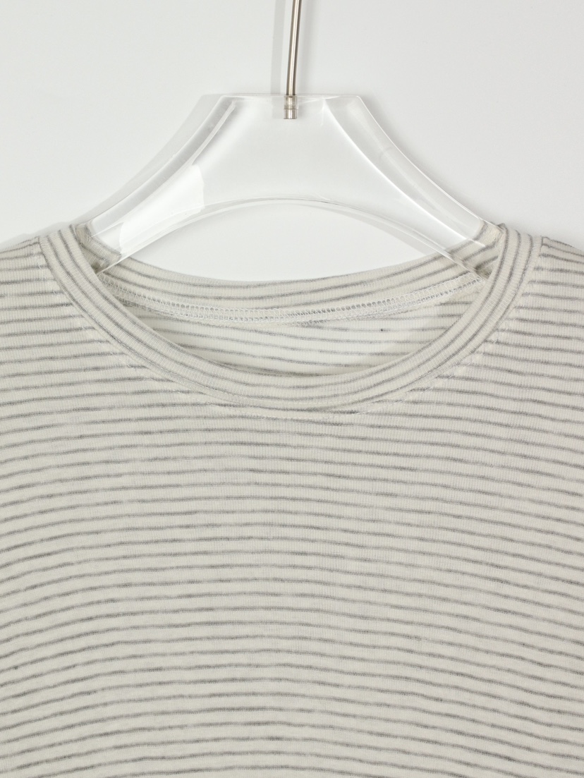 CCW東大門㊣直郵女裝新品人氣真品25秋冬長袖T恤美利奴羊毛CCW--NYUNYU長袖T恤