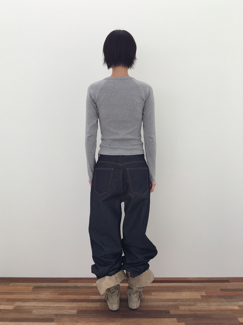 CCW韓國代購㊣女裝新款熱賣職業人氣推薦休閑真品25秋冬長袖T恤CCW--NYUNYU長袖T恤