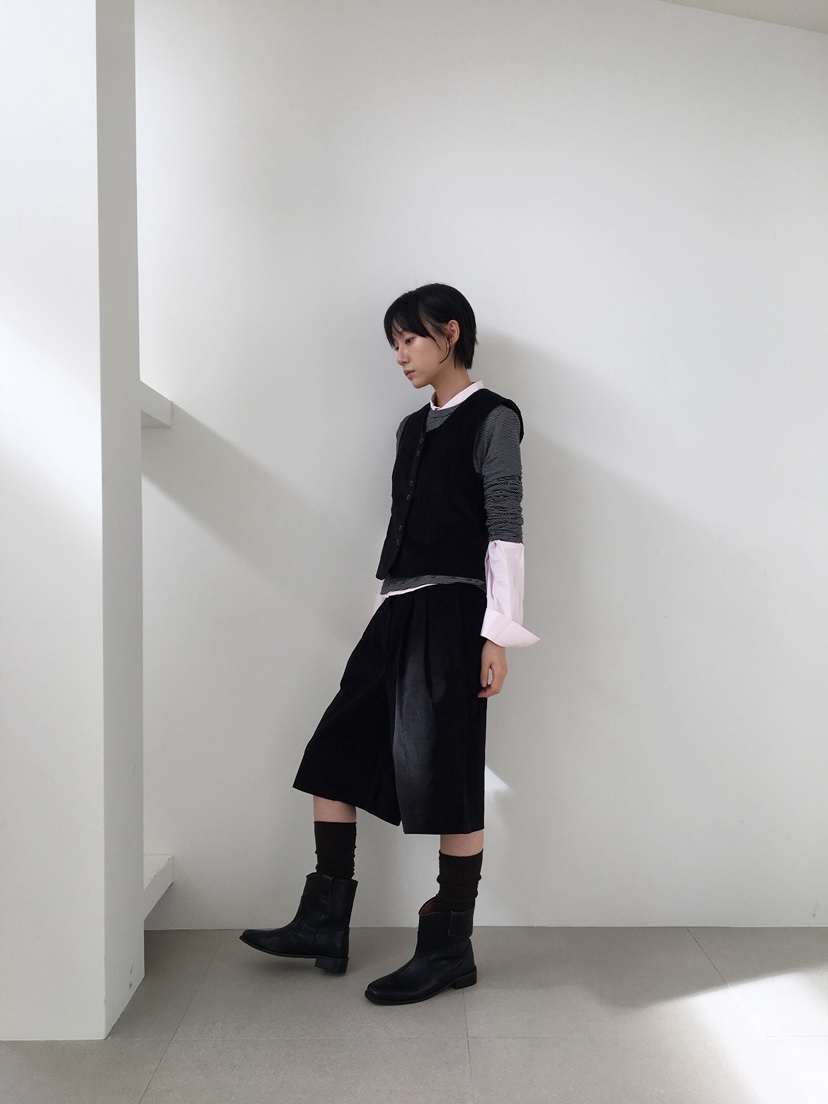 CCW東大門㊣代購女裝新品人氣25秋冬職業熱賣時尚推薦休閑馬甲CCW--NYUNYU馬甲