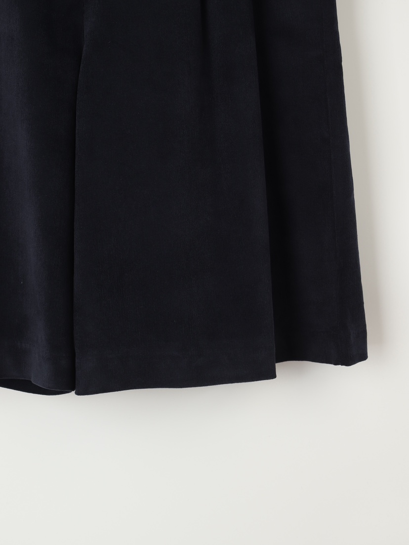 CCW東大門㊣實拍女裝新款25秋冬熱賣推薦時尚休閑人氣真品短褲CCW--NYUNYU短褲