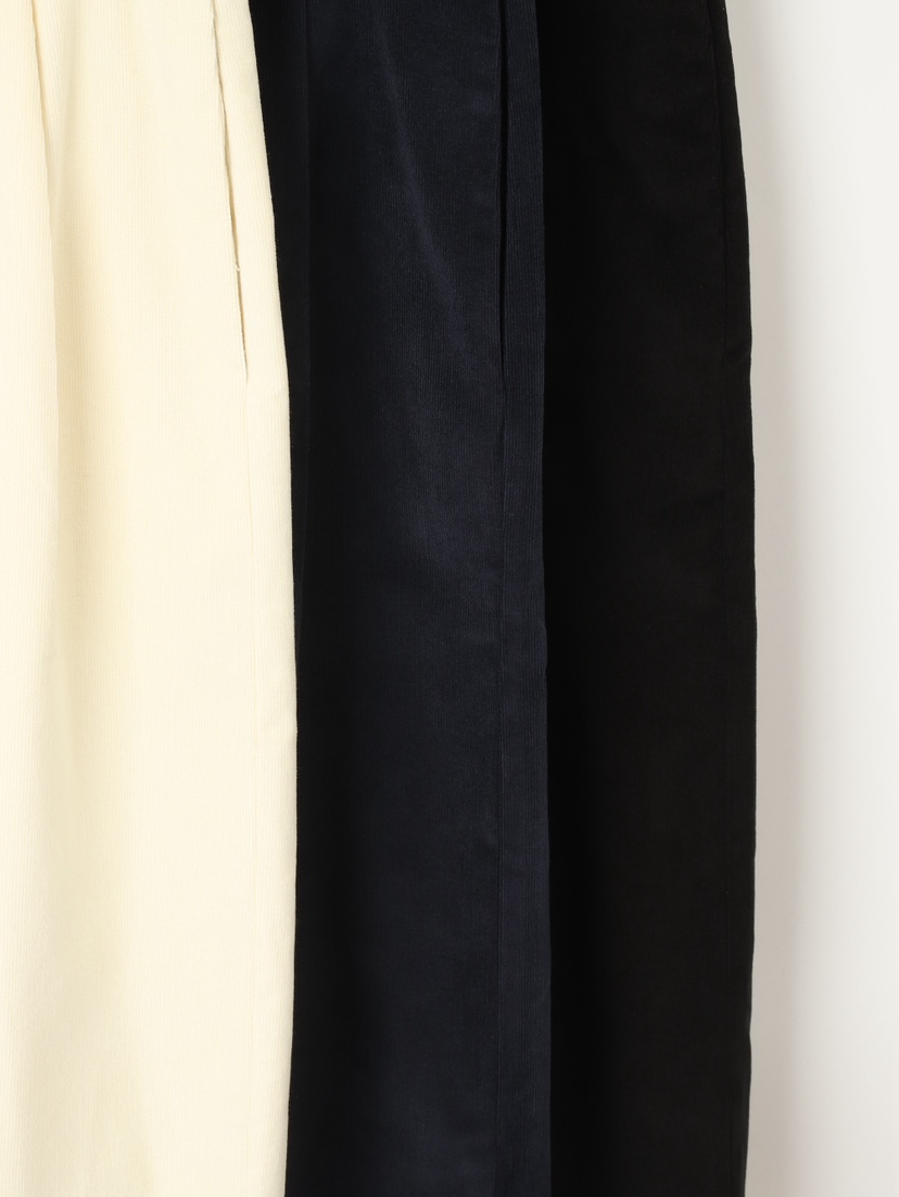 CCW東大門㊣實拍女裝新款25秋冬熱賣推薦時尚休閑人氣真品短褲CCW--NYUNYU短褲