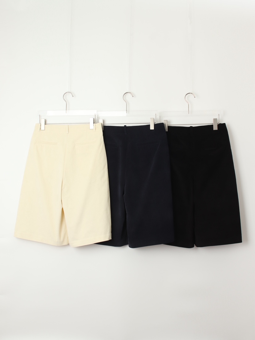 CCW東大門㊣實拍女裝新款25秋冬熱賣推薦時尚休閑人氣真品短褲CCW--NYUNYU短褲