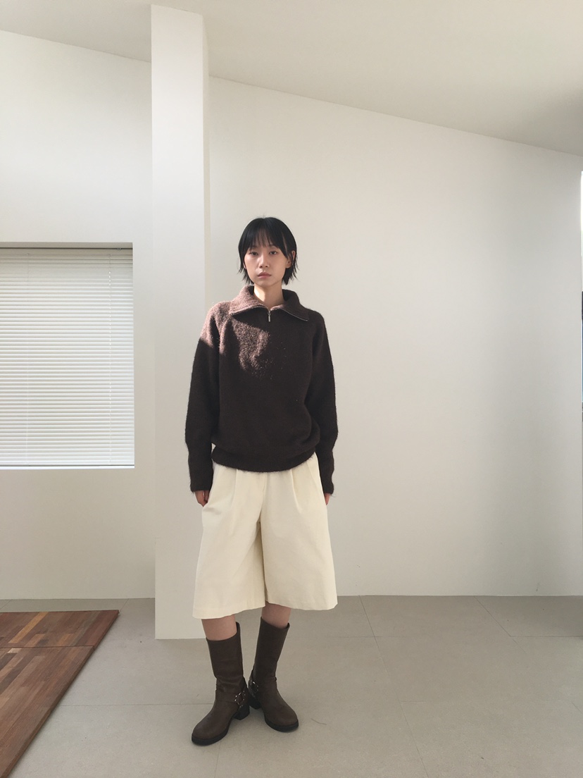 CCW東大門㊣實拍女裝新款25秋冬熱賣推薦時尚休閑人氣真品短褲CCW--NYUNYU短褲