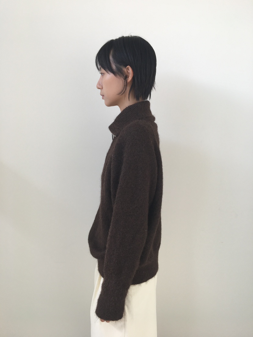 CCW韓國代購㊣女士新款熱賣真品人氣推薦時尚休閑職業針織衫CCW--NYUNYU針織衫