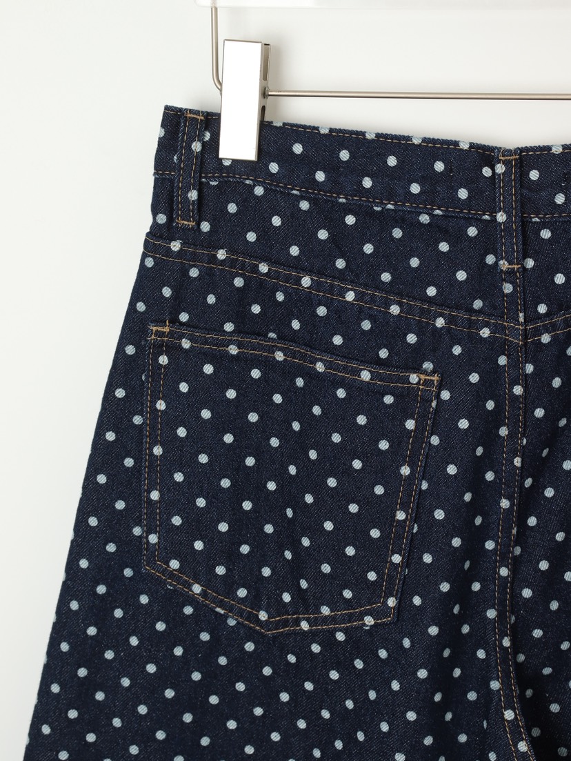 CCW東大門㊣代購女裝新品熱賣25秋冬職業推薦時尚休閑真品短褲CCW--NYUNYU短褲