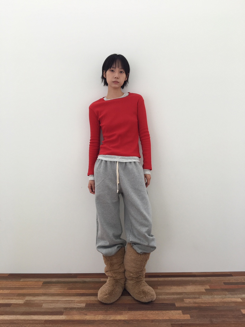 CCW東大門㊣實拍女裝新款熱賣推薦真品職業人氣25秋冬長袖T恤CCW--NYUNYU長袖T恤