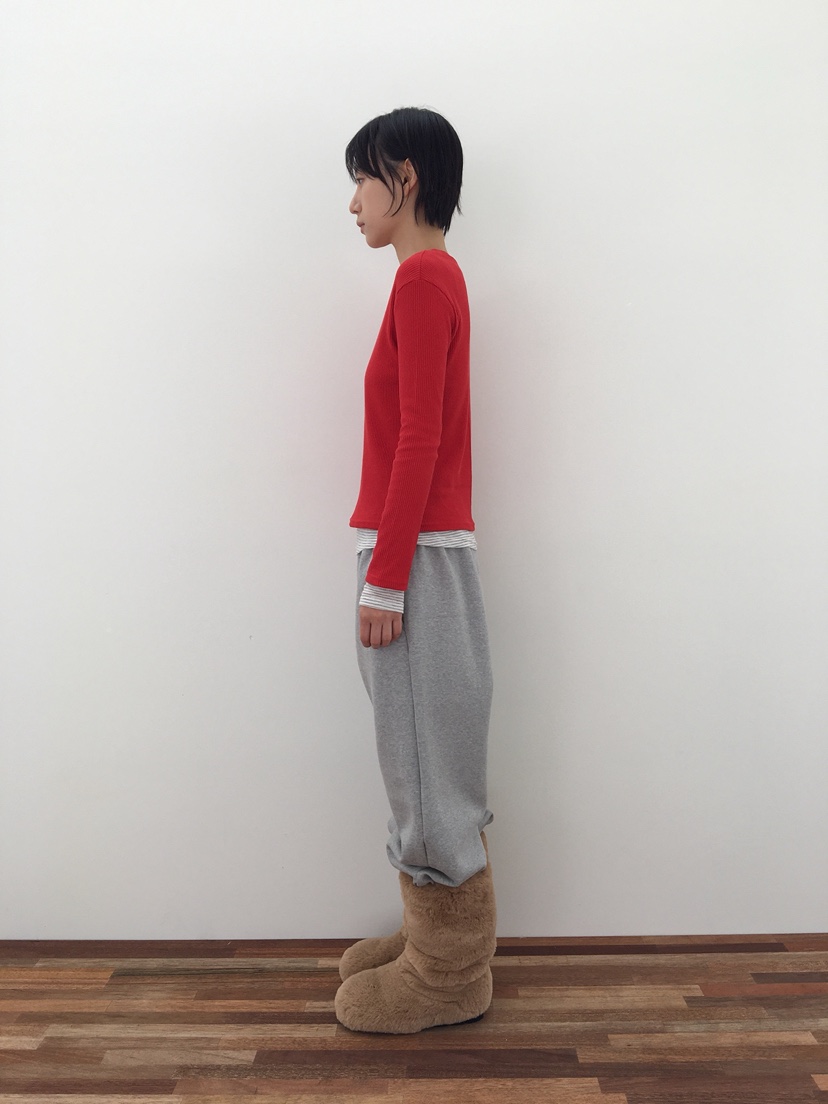 CCW東大門㊣實拍女裝新款熱賣推薦真品職業人氣25秋冬長袖T恤CCW--NYUNYU長袖T恤