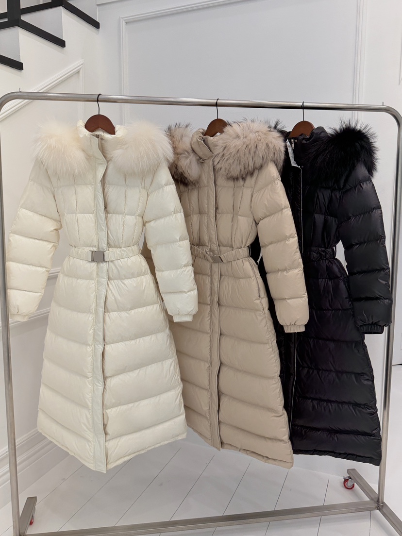 DAZE東大門㊣實拍女裝新品熱賣休閑長款羽絨服含腰帶拼色浣熊LAVIEU長款羽絨服