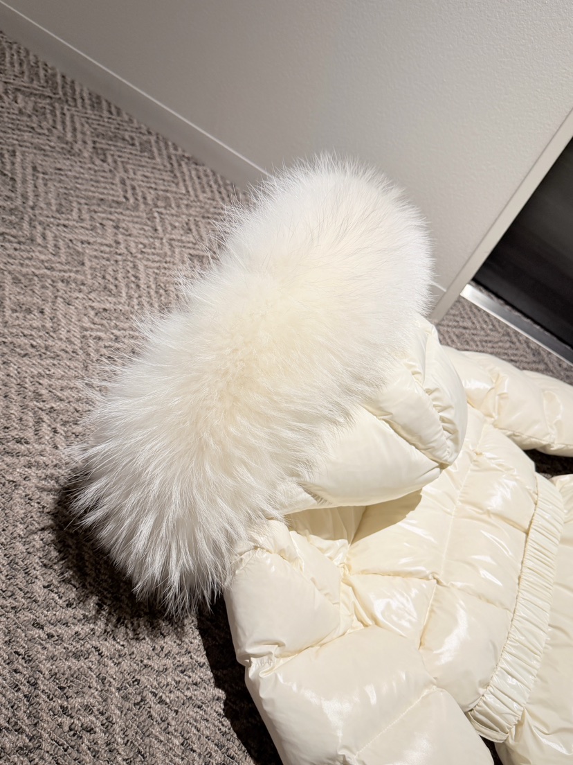 DAZE東大門㊣代購女士新品真品熱賣短款羽絨服含腰帶拼色浣熊LAVIEU短款羽絨服