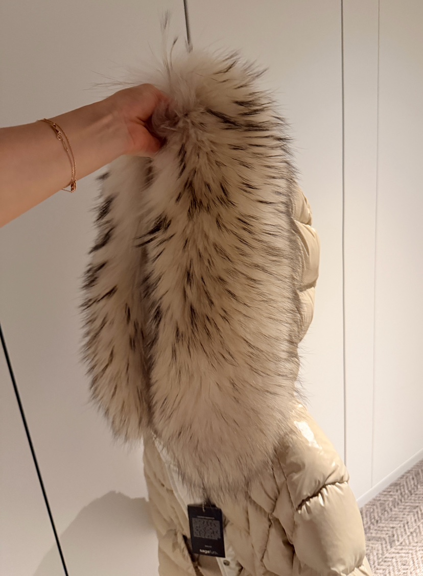 DAZE東大門㊣代購女士新品真品熱賣短款羽絨服含腰帶拼色浣熊LAVIEU短款羽絨服