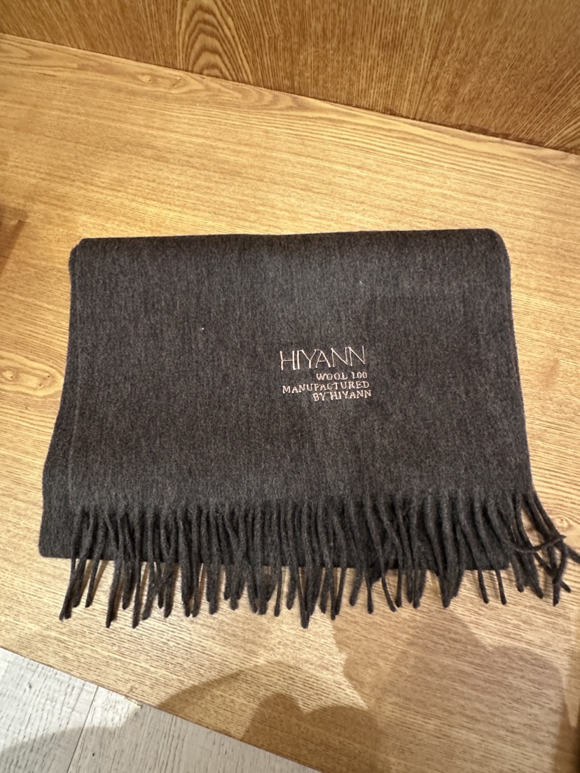 HI YANN韓國代購㊣女裝新品熱賣25秋冬職業圍巾披肩羊毛圍巾HI YANN圍巾/披肩圖色2