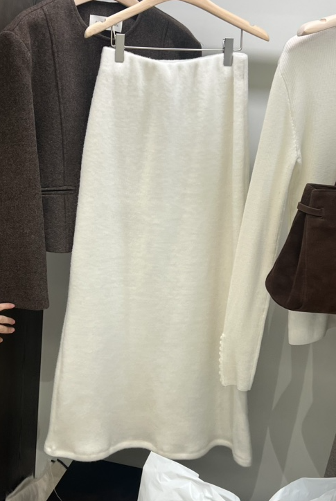 ANDYOUBROWN韓國代購㊣女裝新款熱賣推薦25秋冬半身裙中短裙ANDYOUBROWN半身裙/中短裙