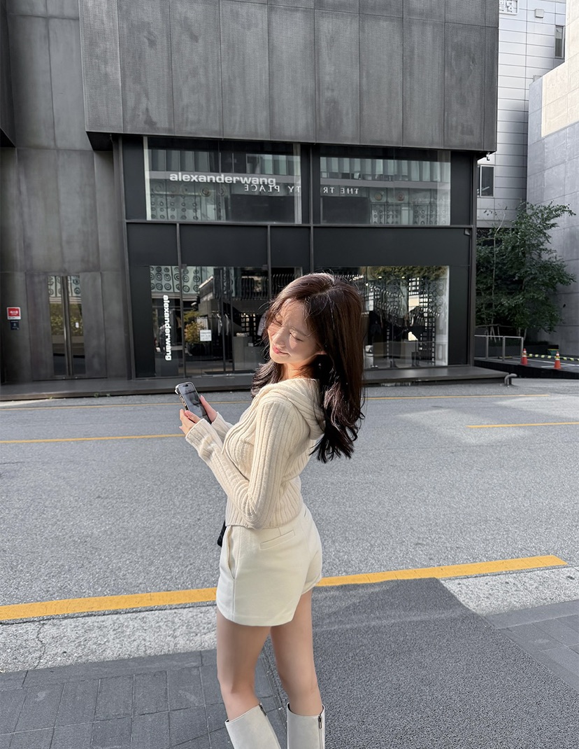 AVECNOUS東大門㊣實拍女士新款休閑時尚熱賣推薦25秋冬短褲羊毛AVECNOUS短褲