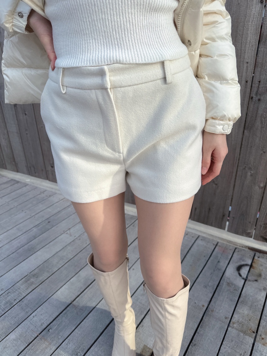 AVECNOUS東大門㊣實拍女士新款休閑時尚熱賣推薦25秋冬短褲羊毛AVECNOUS短褲