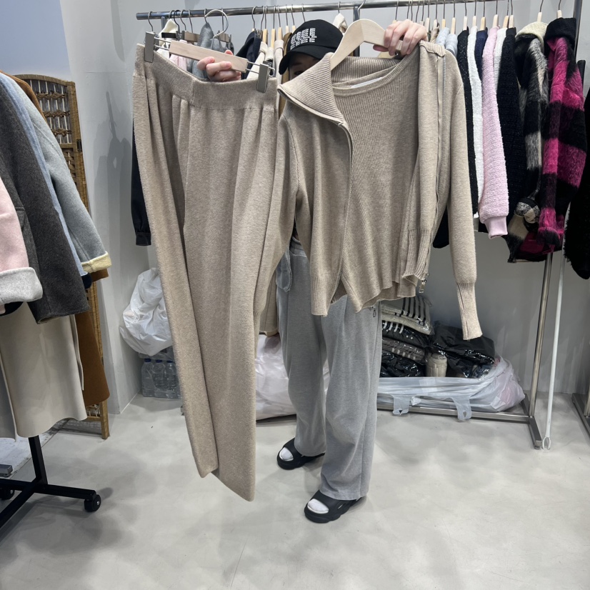 HOT PLACE東大門㊣實拍女士新品25秋冬時尚職業套裝三件套HOT PLACE/DREAM GIRIS套裝圖色4