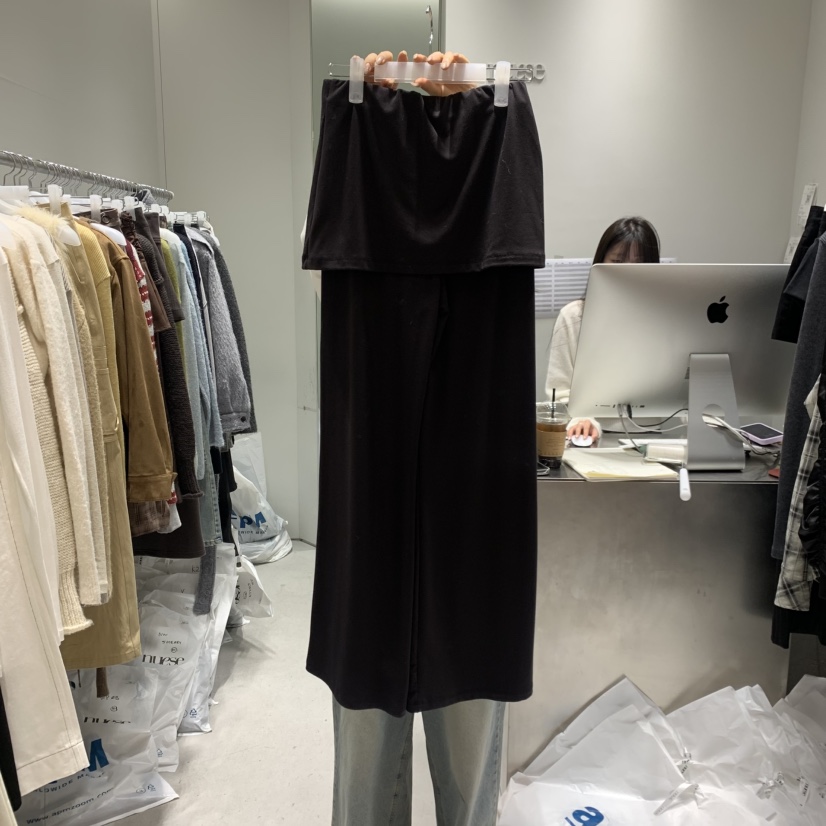 NUESE韓國直郵㊣女裝新款熱賣職業推薦真品時尚裙褲羊毛紐扣NUESE裙褲