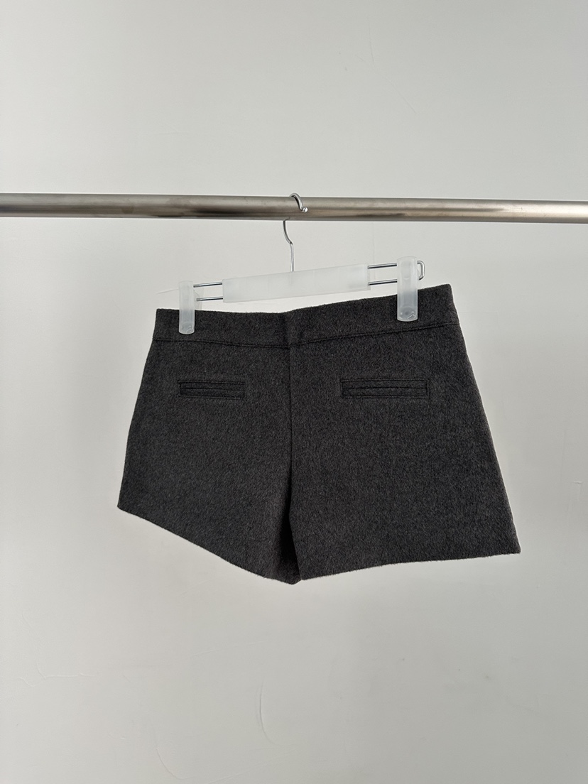 MAINT東大門㊣實拍女裝新款25秋冬時尚職業人氣推薦真品短褲MAINT短褲