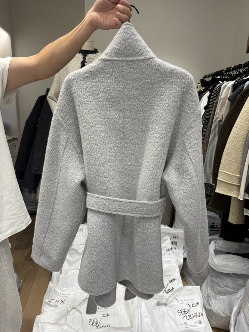 BIEN GARDER韓國直郵㊣女裝新款熱賣中長款大衣含腰帶高領BIEN GARDER中長款大衣