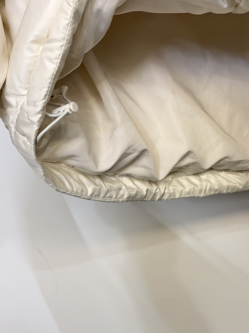 TWENTY FOUR SEVEN24-7東大門㊣直郵女士新品25秋冬短款羽絨服填充絨TEWNTY FOUR SEVEN24-7短款羽絨服