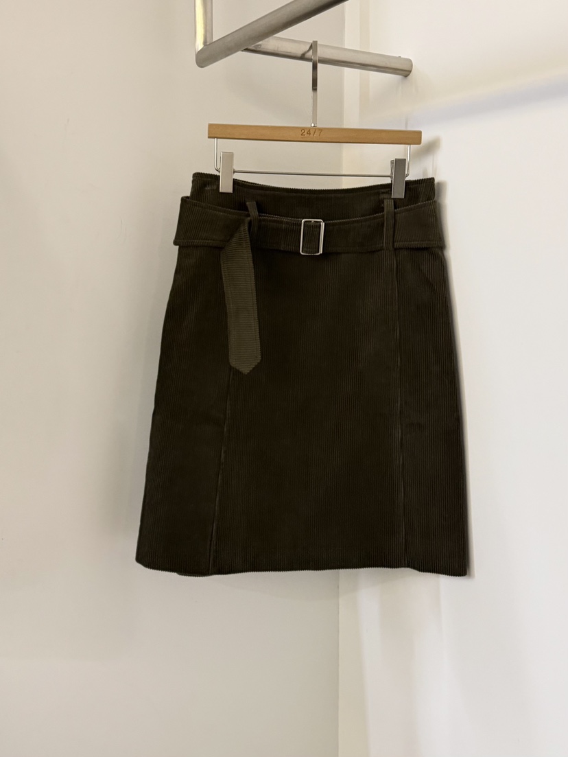 TWENTY FOUR SEVEN24-7東大門㊣代購女士新品真品短裙含腰帶TEWNTY FOUR SEVEN24-7短裙圖色2墨綠