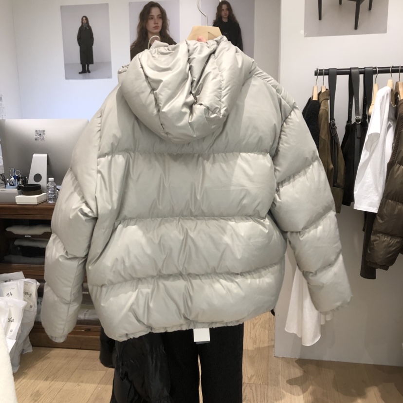 OURIN韓國代購㊣女士新品推薦時尚熱賣職業短款羽絨服連帽鴨絨OURIN短款羽絨服