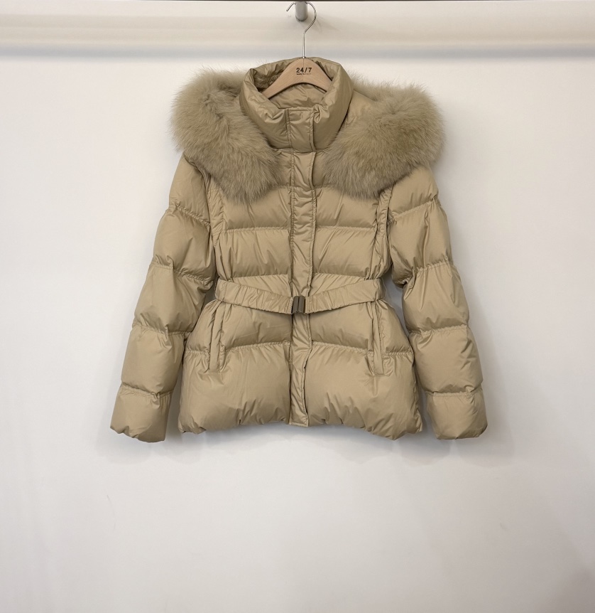 TWENTY FOUR SEVEN24-7韓國代購㊣女裝新品職業短款羽絨服可拆卸含腰帶狐貍絨TEWNTY FOUR SEVEN24-7短款羽絨服