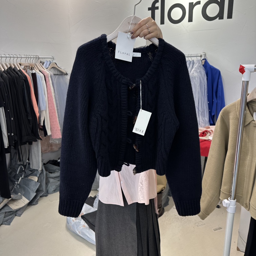 FLORAL韓國直郵㊣女士新款休閑時尚熱賣針織衫不含內搭羊毛FLORAL針織衫圖色3