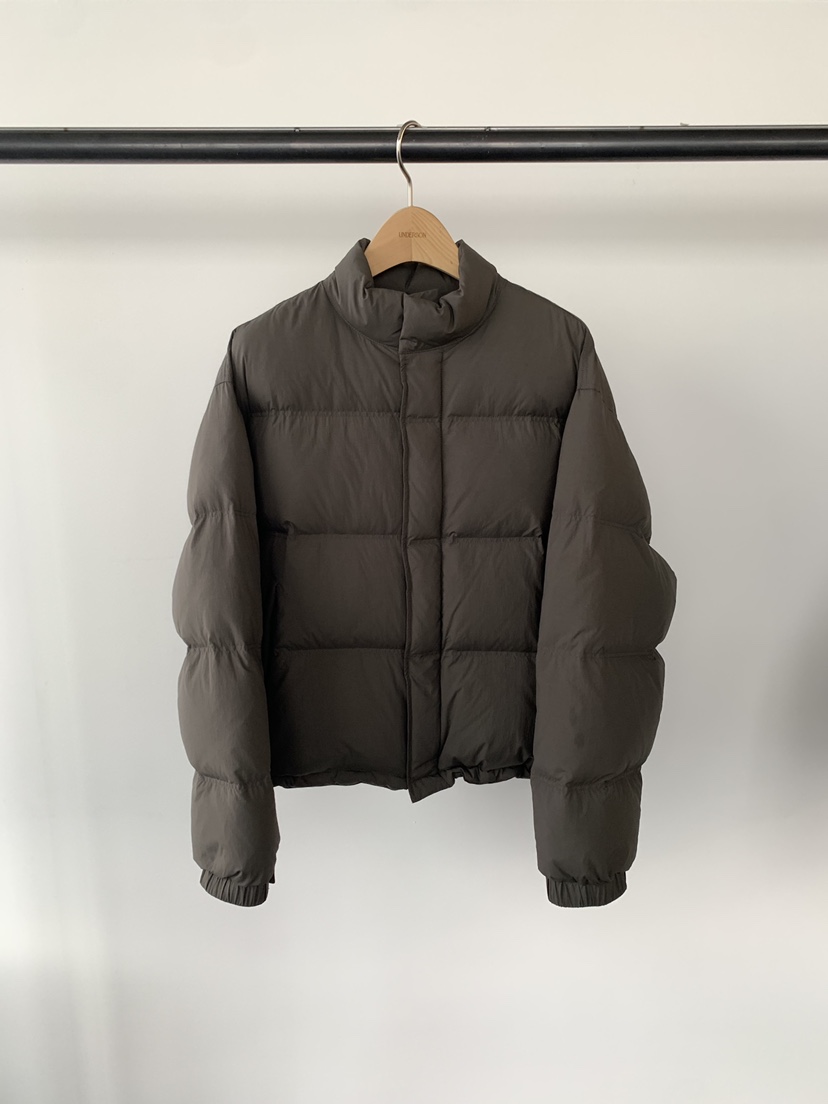 UNDERSON東大門㊣實拍女裝新品人氣休閑推薦熱賣短款棉服刺繡UNDERSON短款棉服圖色2