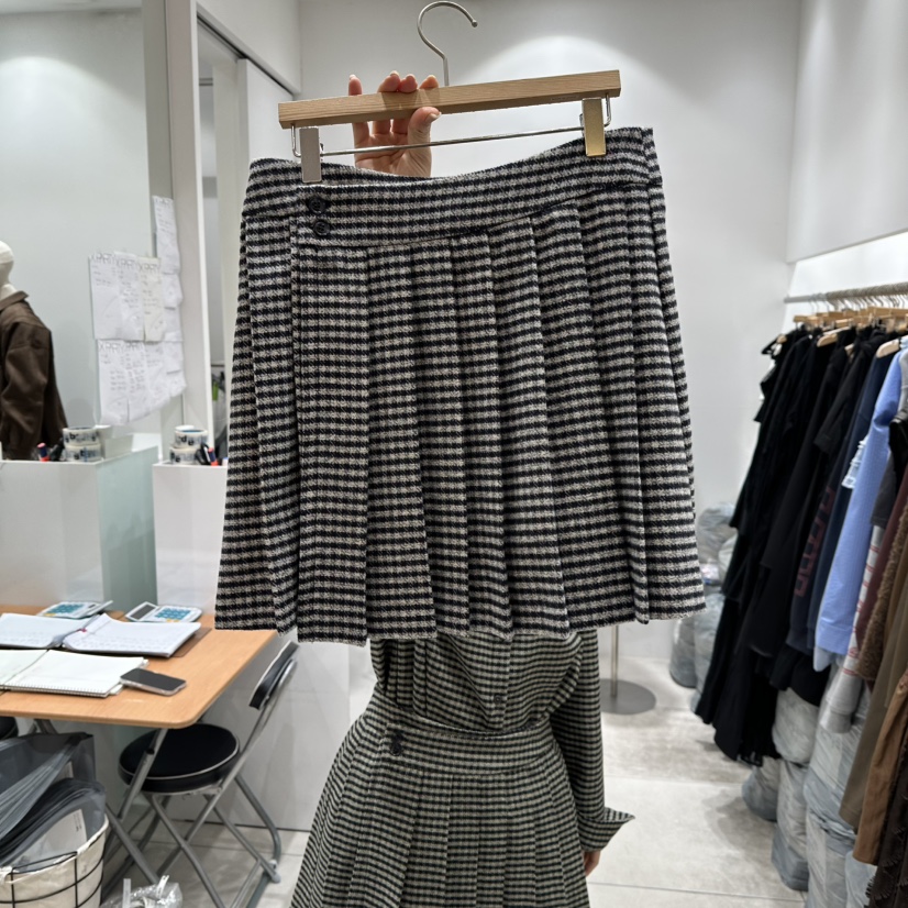 XPARTY韓國代購㊣女裝新款25秋冬人氣時尚真品休閑熱賣短裙XPARTY短裙圖色2