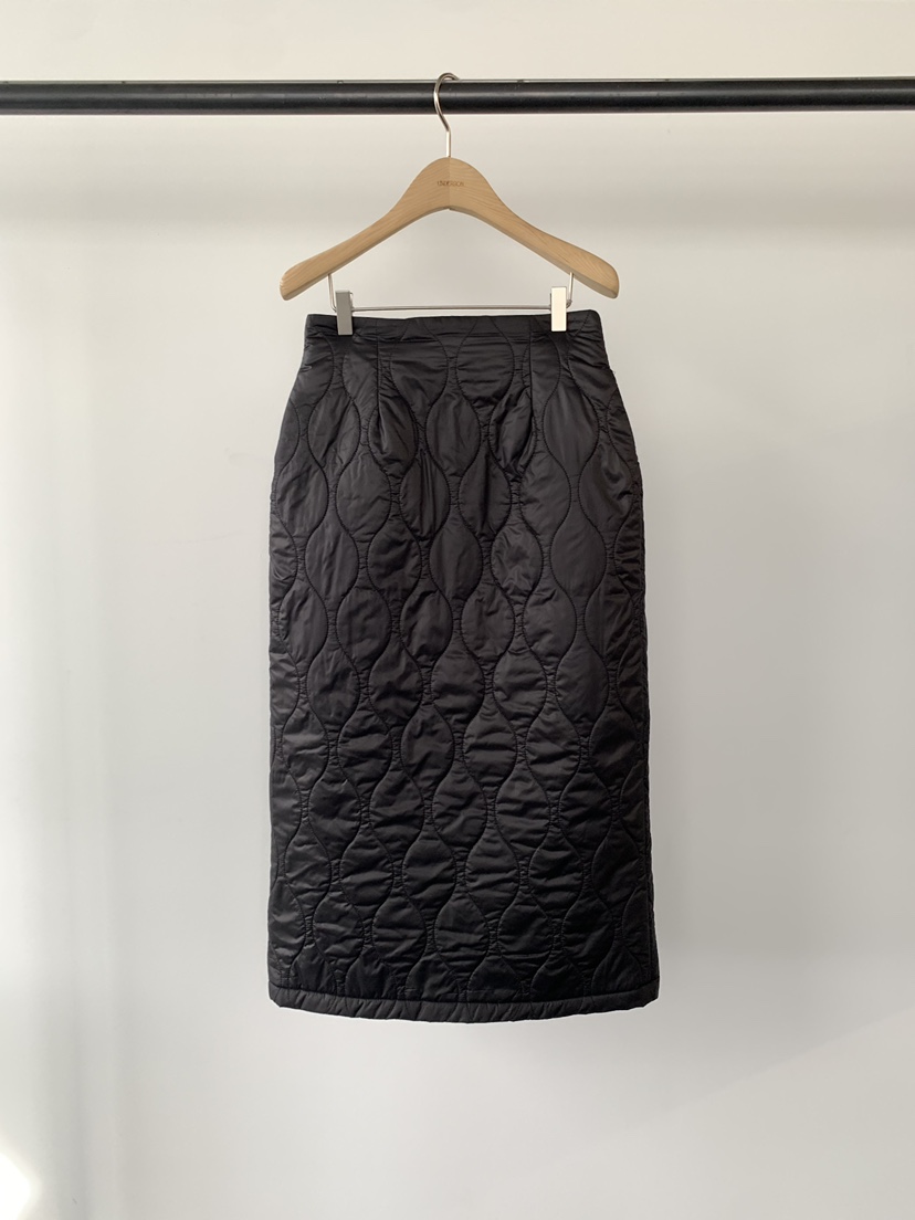 UNDERSON韓國直郵㊣女士新款真品人氣職業半身裙中短裙絎縫UNDERSON半身裙/中短裙圖色2黑