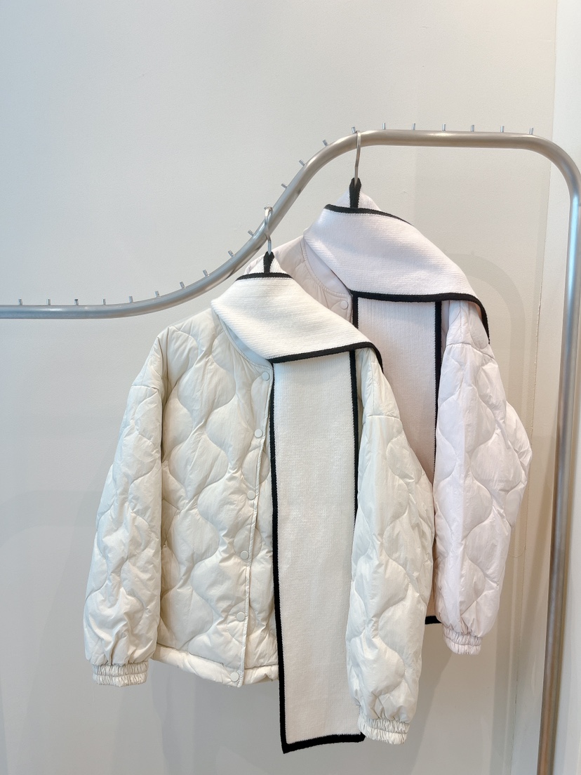 OVE東大門㊣直郵女士新品休閑熱賣25秋冬人氣短款棉服含圍巾OVE短款棉服