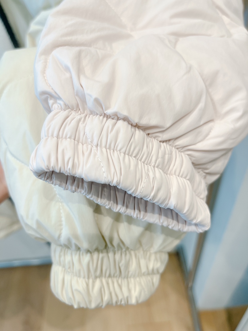 OVE東大門㊣直郵女士新品休閑熱賣25秋冬人氣短款棉服含圍巾OVE短款棉服