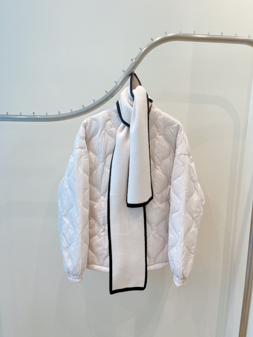 OVE東大門㊣直郵女士新品休閑熱賣25秋冬人氣短款棉服含圍巾OVE短款棉服圖色2