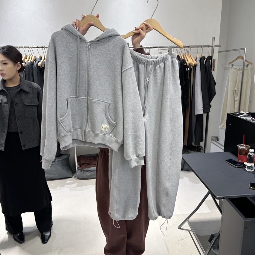 OVU東大門㊣代購女士新品熱賣真品職業推薦人氣時尚套裝兩件套OVU套裝圖色2