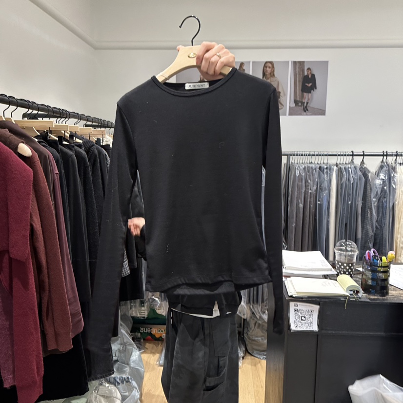 aube nunt東大門㊣直郵女裝新款職業熱賣25秋冬休閑長袖T恤aube nunt長袖T恤圖色4