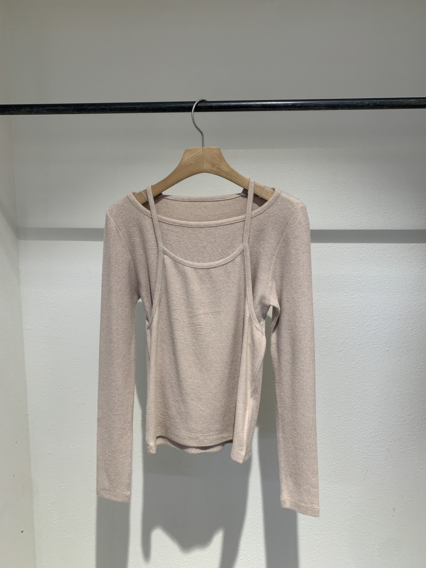 IR BIEN/BIENBIEN東大門㊣直郵女士新品推薦長袖T恤假兩件IR BIEN/BIENBIEN長袖T恤圖色2