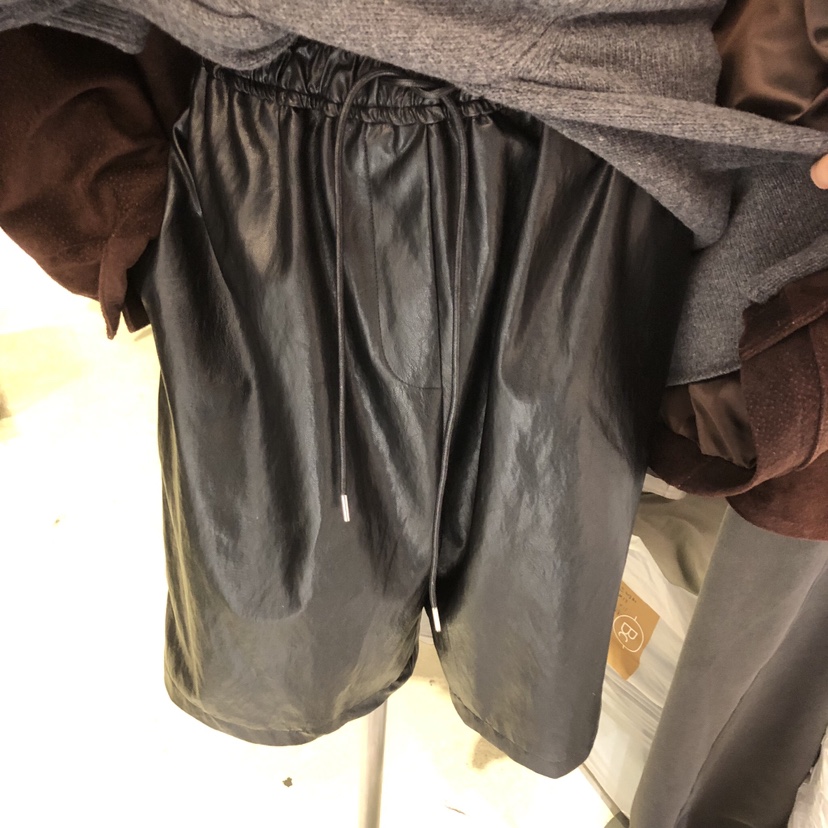 BANY ANCO韓國代購㊣女士新品推薦休閑熱賣25秋冬短褲皮革BANY ANCO短褲