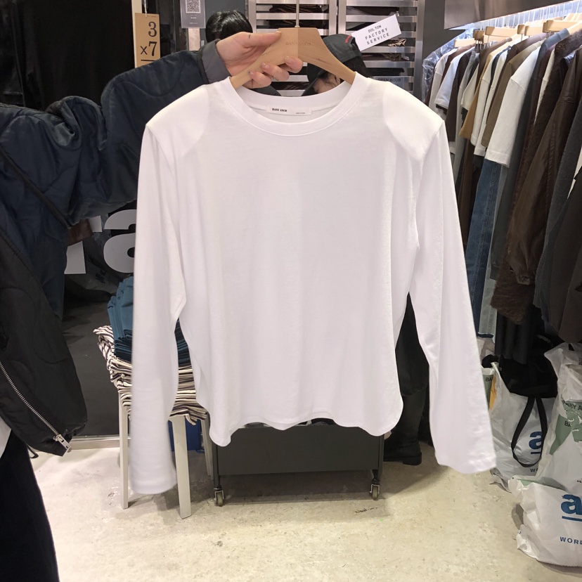 BANY ANCO韓國代購㊣女裝新品人氣推薦熱賣時尚長袖T恤開衩BANY ANCO長袖T恤圖色3
