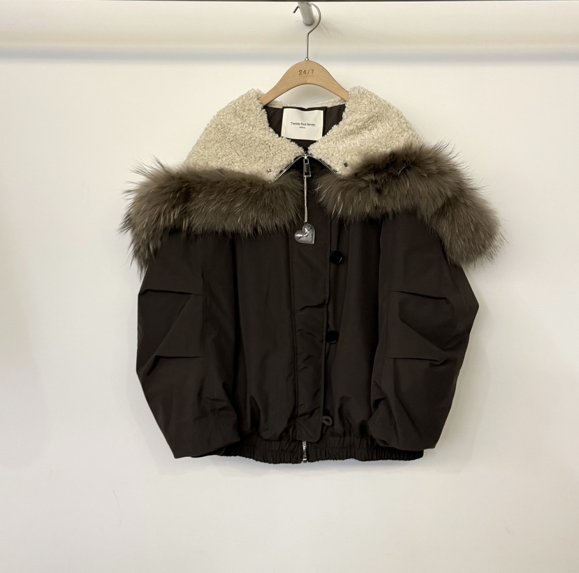 TWENTY FOUR SEVEN24-7韓國代購㊣女裝新款熱賣夾克填充鴨絨TEWNTY FOUR SEVEN24-7夾克圖色3