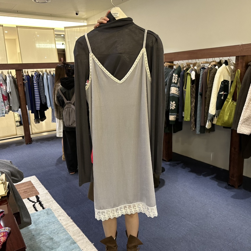 FURE韓國直郵㊣女裝新品職業真品休閑推薦連衣裙天鵝絨蕾絲FURE連衣裙圖色2