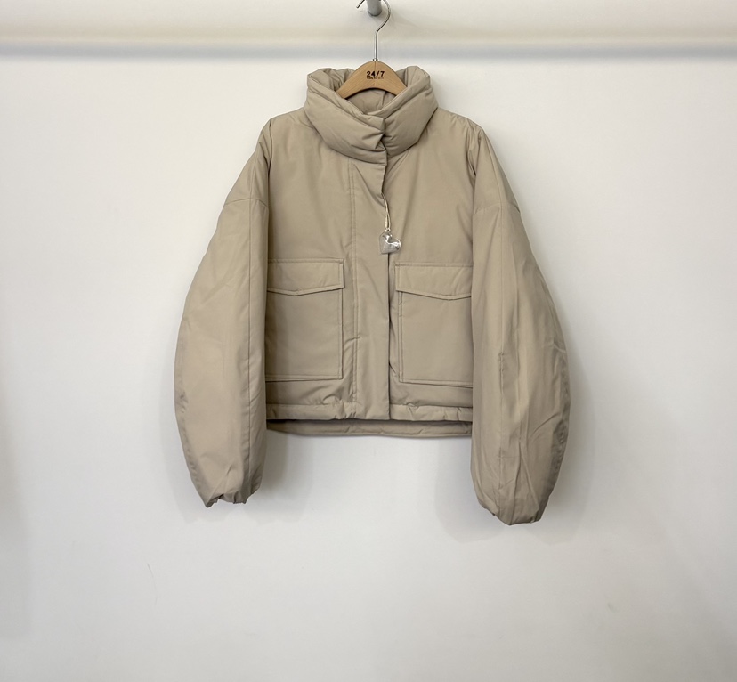 TWENTY FOUR SEVEN24-7東大門㊣代購女裝新品職業短款羽絨服填充絨TEWNTY FOUR SEVEN24-7短款羽絨服