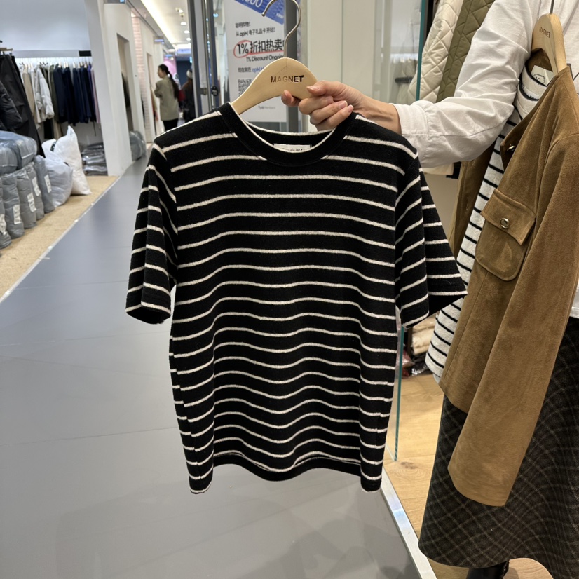 M.G.N東大門㊣直郵女裝新款休閑真品熱賣時尚職業人氣T恤MAGNETT恤圖色2