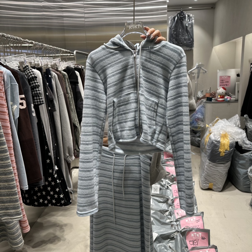 KIKI東大門㊣代購女士新品休閑25秋冬熱賣人氣推薦時尚夾克KIKI夾克圖色2